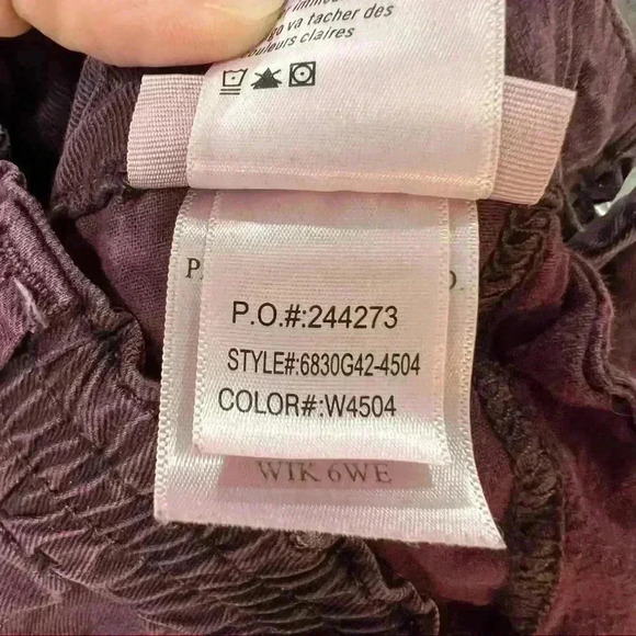 PAIGE Christy Pant Off Duty High Rise Pant Grosgrain Side Size 27 Deep Berry - Picture 2 of 14